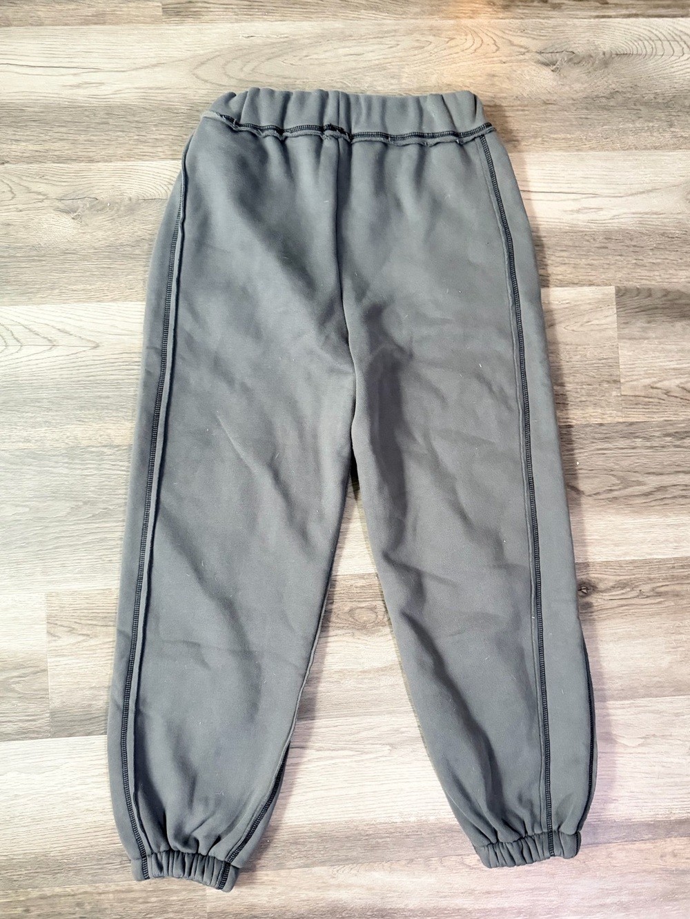 NEW Layere Jubilee Off Charcoal Inverted Stitching Sweatpants Gray Joggers Pants - Picture 9 of 16